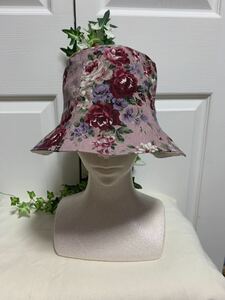 ハンドメイド　帽子　ハット　バケットハット　くすみピンク　薔薇　バラ　おしゃれ　個性的　素敵
