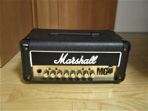 美品。Marshall (マーシャル) MG15HFX　ギターヘッドアンプ