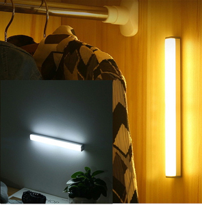 人感センサーライト 廊下 玄関 led 照明 クローゼット ライト 2照明モード 常灯可能で防災時も安心 36灯 50cm 自動点灯 USB充電