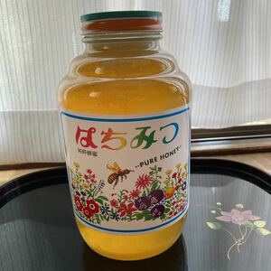 令和4年産　純粋百花蜜はちみつ　一升瓶 2,４キロ　愛媛 砥部産　国産蜂蜜