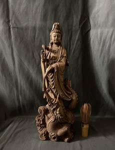 高36cmcm 仏教工芸品　総楠製　井波彫刻一刀彫　木彫仏像　龍上観音菩薩立像