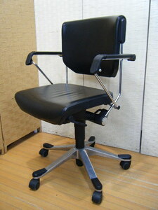 ３ま１７●本革 giroflax ジロフレックス ワークチェア 33-7277RCL デスクチェア アームレスト付き ブラック 事務椅子 オフィス家具