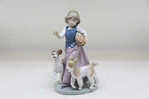 リヤドロ LLADRO 少女と犬　5761 フィギュリン 陶器人形 置物