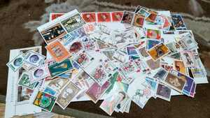 外国切手 未使用 中国 香港 ニカラグア ネビス ウルグアイ タイ など 1000枚@921