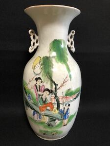 古玩 中国美術　清時代-中華民国時代 色絵　人物絵双耳大花瓶　高さ43cm 古美術 花瓶 