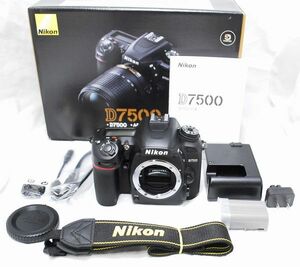 【新品同様の超美品 4527ショット・付属品完備】Nikon ニコン D7500