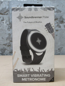 Soundbrenner Pulse ウェアラブル　メトロノーム　SMART VIBRATING METRONOME Bluetooth 家電管理F1125D
