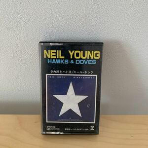 NEIL YOUNG /ニール・ヤング / タカ派とハト派　歌詞カード