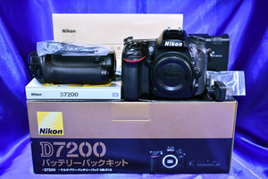 Nikon D7200 バッテリーパックキット【即日発送】