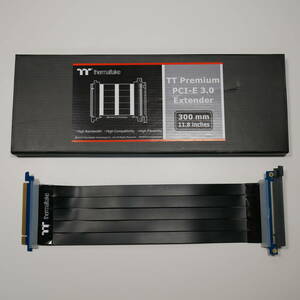 [中古美品] Thermaltake TT Premium ライザーケーブル 300mm PCI-E3.0 (非公式にPCI-E4.0対応) AC-045-CN1OTN-C1 Riser Cable