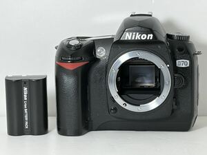 ジャンク ニコン Nikon D70 CHR表示 バッテリー付き　美品です。過去半年は通常作動してました。シャッターカウント5,000回