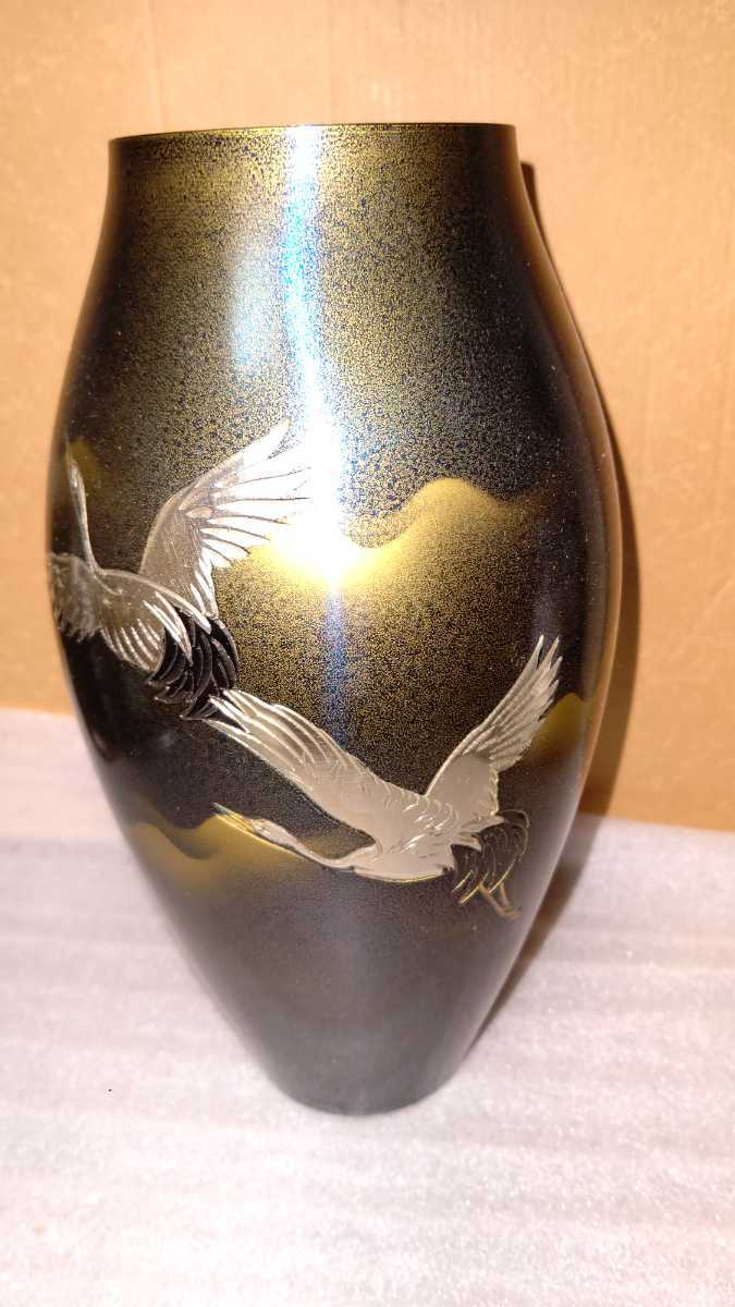 鋳銅 花瓶