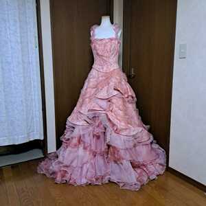 香里奈サンクタカリナカラードレスレンタルスタジオ貸衣装花柄フラワープリントウェディングドレス