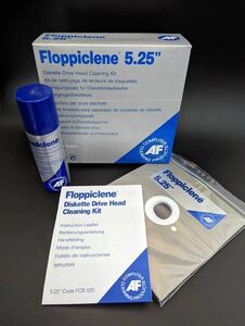 06NO【未使用新品】5インチ フロッピー クリーニング キット (湿式) Floppiclene 5.25 ドライブ クリーナー Floppy Drive Cleaning Kit