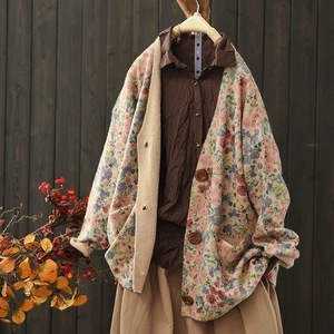 ysニットカーディガン羽織物 セーター アウター フリーサイズ(M-L) 暖かい レトロ風オシャレ プリント小花柄Ｖネック