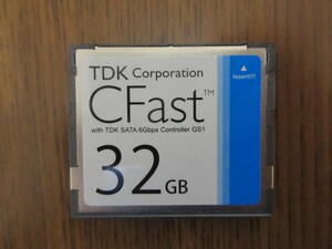 【中古 美品】TDK CFast CAS1Bシリーズ 32GB 産業用