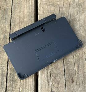 任天堂　3DS用　クレードル 充電スタンド 　CTR-007 ジャンク品　送料無料