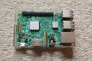 【中古品】 Raspberry Pi 3 Model B (16GB MicroSD・ケース付き)