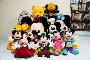 【中古良品】ディズニー ミッキー マウス クマのプーさん レア品 ストア品多数 公式品 コレクション ぬいぐるみ 大量 おまとめ