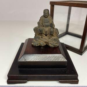 江戸時代　木彫仏像　ケース入　高さ11.8 直径9.5cm(ケース込) タルニ