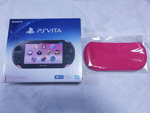 PS Vita　液晶画面は、完全に無傷　ピンク ブラック　PCH-2000　本体は、美品　液晶保護フィルムは、未使用　全9点セット