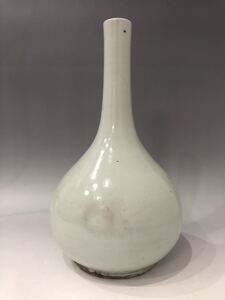 朝鮮古美術 李朝時代 李朝白磁大花瓶 天球瓶 高さ30.8cm 稀に見る名逸品