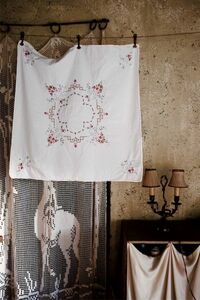 82x81cm フランスアンティーク　手刺繍手縫手編　空虚な葉と白い庭園と童話的テーブルクロス　カーテン　刺繍　ハンドメイド　ビンテージ