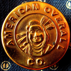 【チェンジボタン】AMERICAN OVERALL CO. インディアン柄 1900年代 ビンテージ カバーオール用 古着 Vintage work button Native American