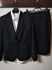 美品スカートスーツ ジャケット黒11AR スカートW64 ボタンダウンシャツ白9R 3点セット