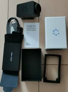 Huddly GO ビデオ会議カメラルームキット - ハイエンド品質、広角レンズ、USB ケーブル+ポーチ 