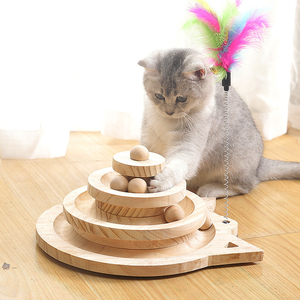 猫用品 猫タワー 木目調 猫のおもちゃ 二層 木製 遊ぶ盤 猫じゃらし 据え置き 羽棒付 多頭飼い 省スペース コンパクト猫玩具 遊び場mmss07