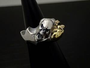 (11) スカルリング 17号 ドクロ シルバーアクセサリー スカル リング 指輪 髑髏 彫金　シャウティングスカルズ オン ザ ベースリング 