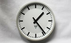 希少！PRAGOTRON パラゴトロン　30cm 時計 インダストリアル 北欧 美容室 店舗 カフェ 什器 ジェルデ　北欧