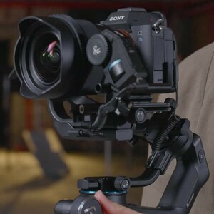 【動画撮影をいっそう高度に楽ちんに！】カメラスタビライザー ジンバル スタビライザーミラーレス一眼レフ用DSLRミラーレスカメラと互換性