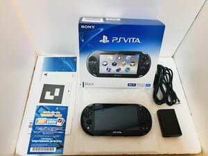 ★新品同様　極美品　PlayStation Vita PCH-2000 Wi-Fiモデル ブラック 送料無料☆