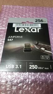 新品 Lexar製 256GB USB3.1対応 超小型 超高速転送USBメモリ JumpDrive S47