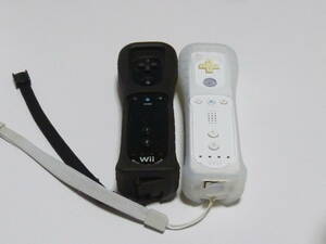 RSJ32【送料無料　即日発送 動作確認済】Wii モーションプラス　リモコン　２個セット　ジャケット ストラップ 任天堂 純正 RVL-036 白　黒
