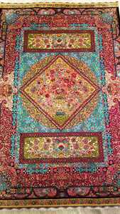 ペルシャ絨毯 