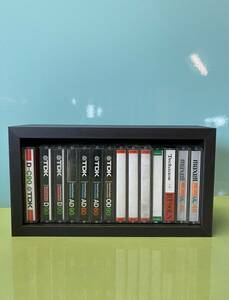 手作りカセットテープ収納箱1個　化粧板使用　ブラック&背板がダークブラウン　コンパクトなジャストサイズのカセットテープケース　日本製