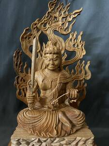 仏教工芸品　総ケヤキ製　極上彫　木彫仏像　不動明王座像
