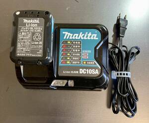 [送料無料] 美品 22年購入 makita マキタ 充電器 DC10SA + バッテリー BL1015 純正品 10.8Vセット/家庭内使用