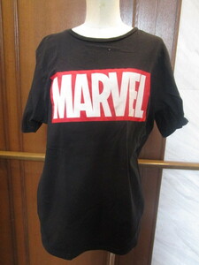 MARVEL　COMICS　　メンズ半袖Tシャツ　　黒色　Lサイズ