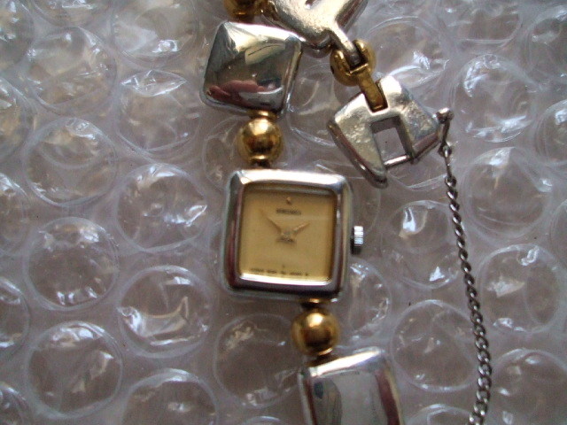 SEIKO セイコー 1E20-5A00 不動品 SEIKO 1E20-5A00 セイコー 時計