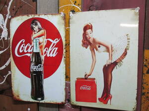 2枚 新品 壁掛けプレート コカ・コーラ Coca-Cola セクシーガール アメリカン ビックロゴ 美女 パネル 壁飾り インテリア雑貨 ブリキ看板
