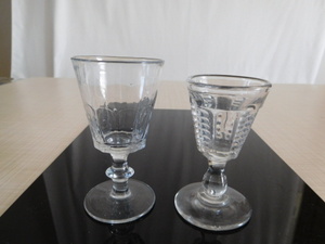 希少　明治　大正　古ガラス　リキュールグラス　ショットグラス　２種２個