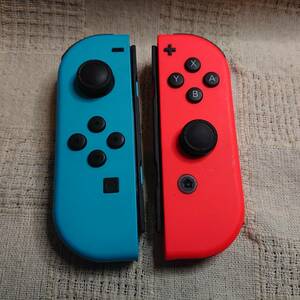 [Yf]人気　 Nintendo Switch ニンテンドースイッチ Joy-Con ジョイコン (L)(R) コントローラー 動作良好