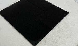 新品.未使用の高級なタイルカーペット　　　(箱入り) (日本製) 50×50 60枚　ブラックカッコいい柄物　D6503