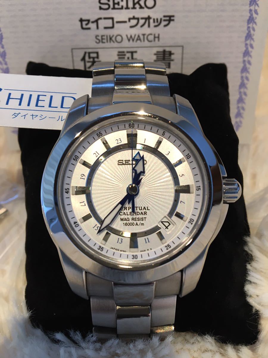 SEIKO GMT 8F56-00F0 プロスペック 8F56 GMT 最 安値 で