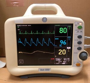 GEメディカル 生体情報モニター 心電図 呼吸数 酸素飽和度 血圧 バッテリー90分以上 英語の取扱説明書 医療 病院 動物 spo2 モニタリング
