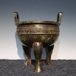 ◆旧蔵◆古美術 中国古玩　西周時期　古銅製　青銅器　銘文三足鼎　置物 擺件　古賞物 時代物 AT17